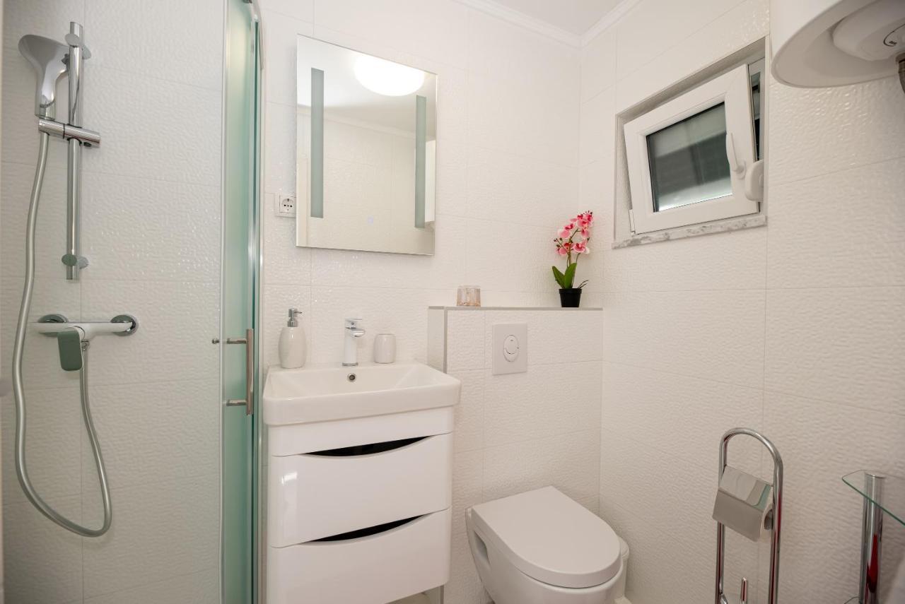 Il Dono Del Mare - Island Iz Apartment Veli Iz Luaran gambar